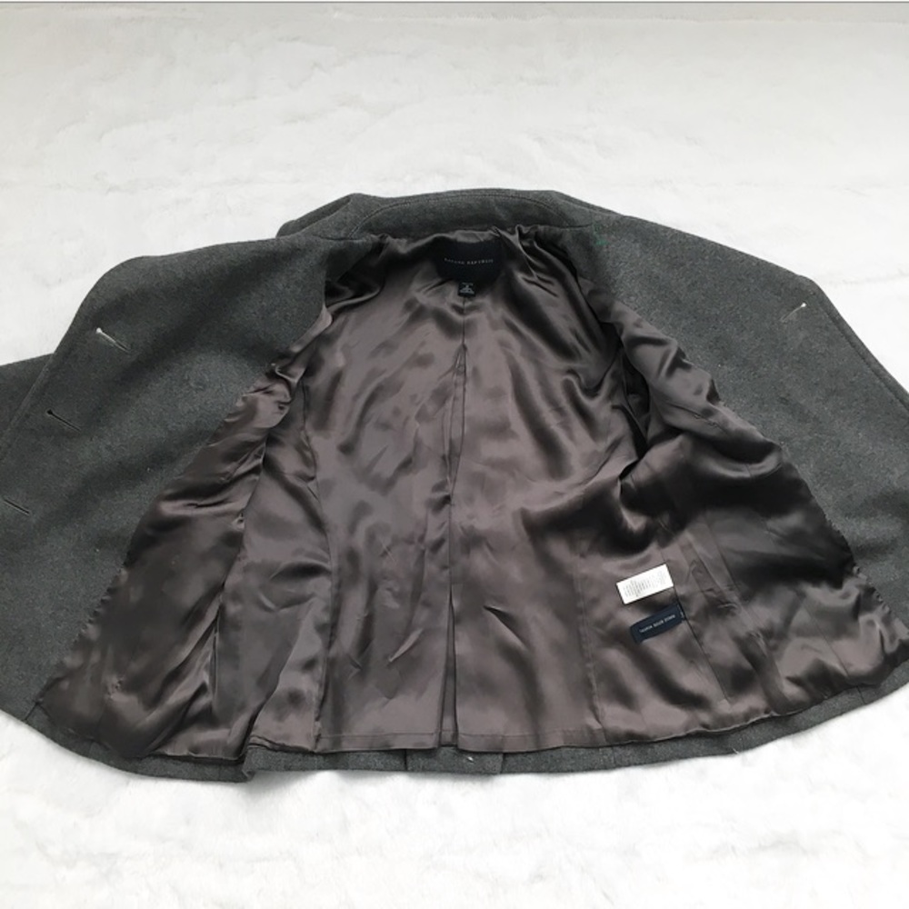 Like New Banana Republic Gray Pea Coat - Picture 6 of 8